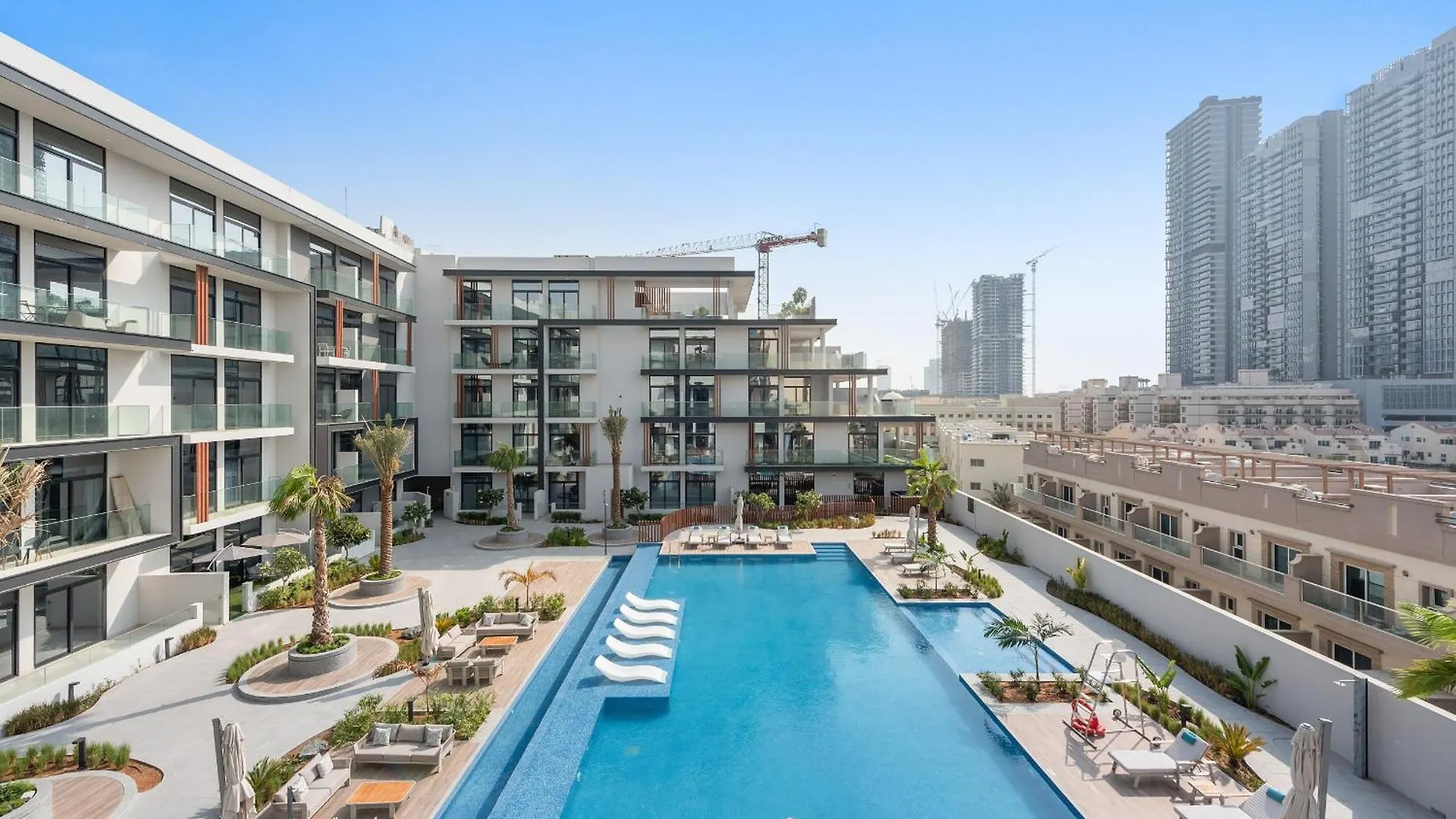 Vayk - Modern 2Br With Private Plunge Pool In Jvc Apartment Dubai United Arab Emirates