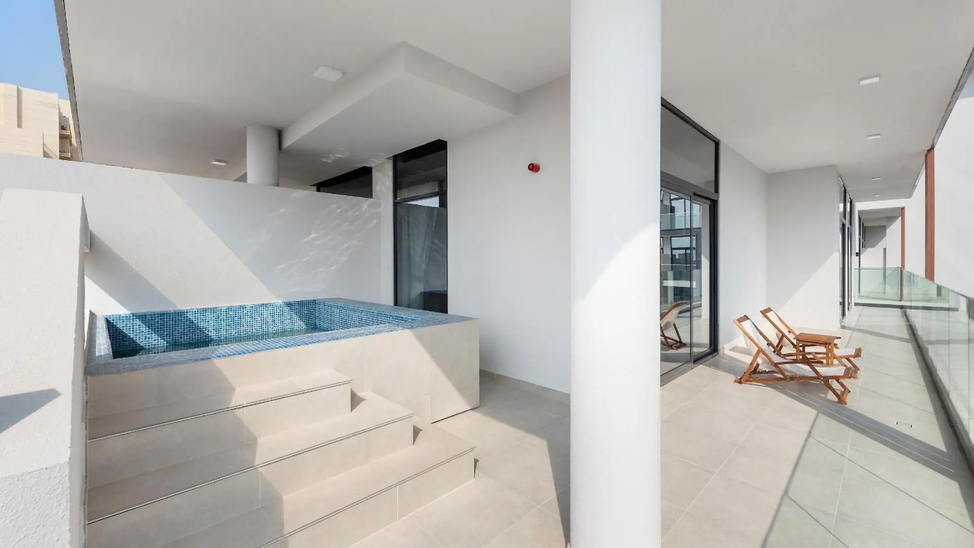 Vayk - Modern 2Br With Private Plunge Pool In Jvc Apartment Dubai 0*,