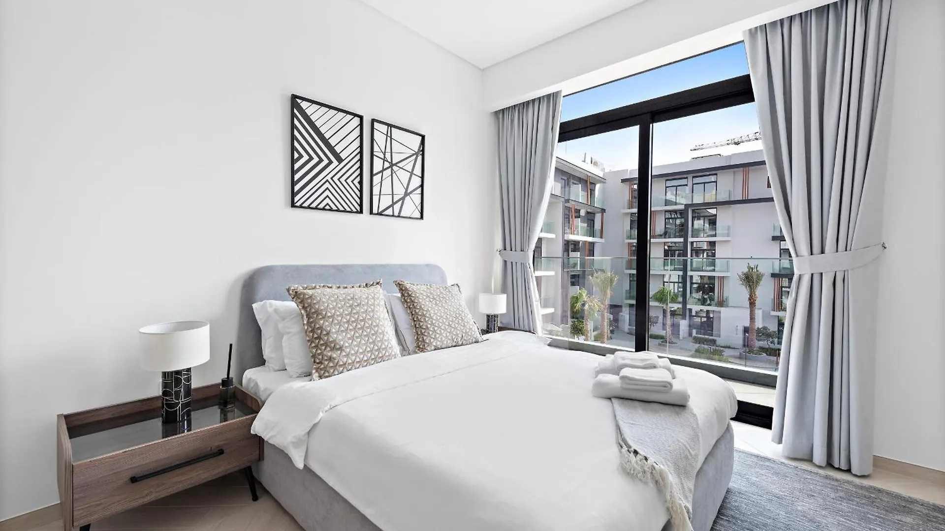 Vayk - Modern 2Br With Private Plunge Pool In Jvc Apartment Dubai