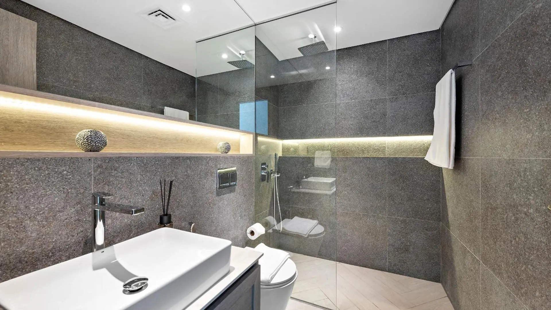 Vayk - Modern 2Br With Private Plunge Pool In Jvc Apartment Dubai